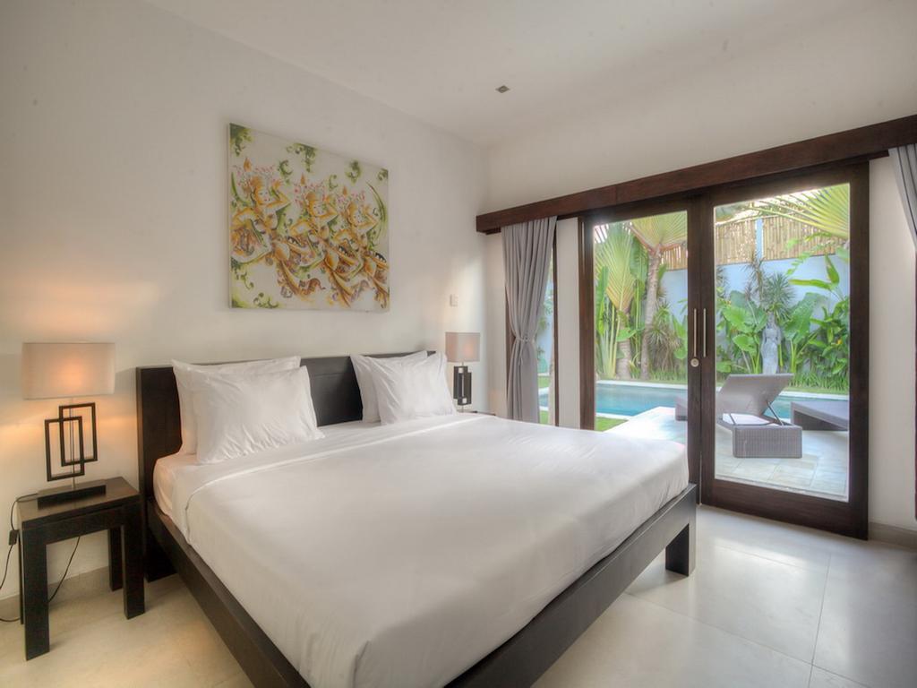 Bali Villas Arta Seminyak Quarto foto