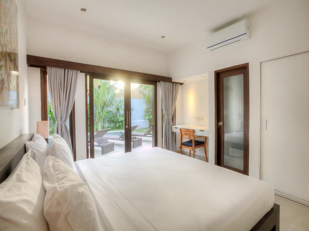 Bali Villas Arta Seminyak Quarto foto