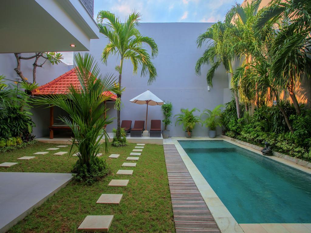 Bali Villas Arta Seminyak Exterior foto