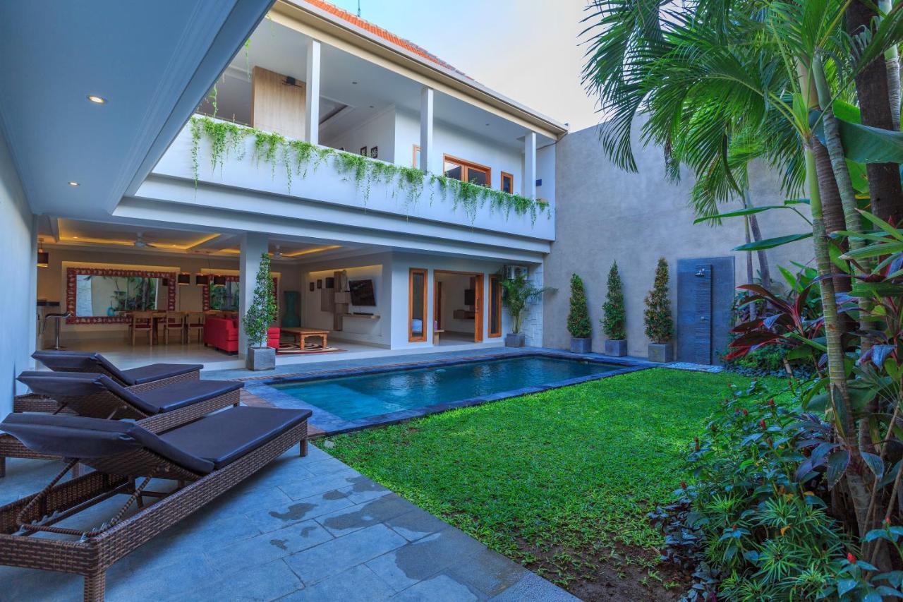 Bali Villas Arta Seminyak Exterior foto