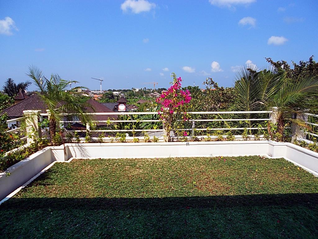 Bali Villas Arta Seminyak Exterior foto