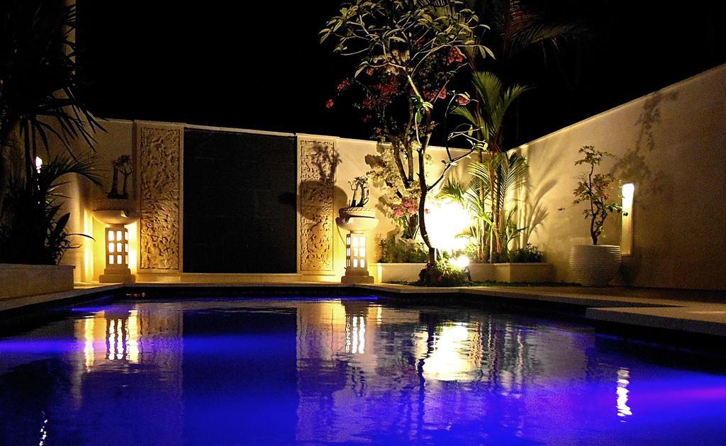 Bali Villas Arta Seminyak Exterior foto